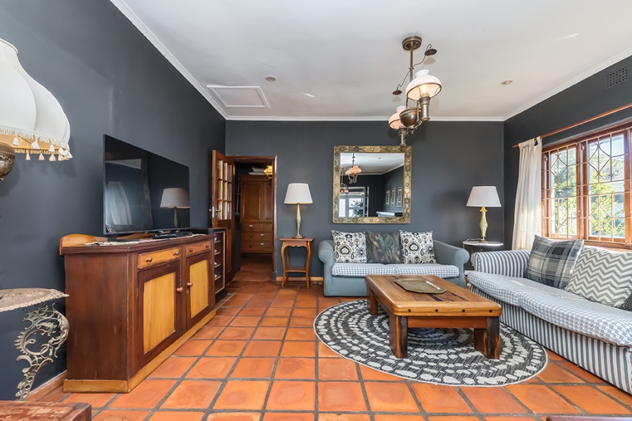 To Let 3 Bedroom Property for Rent in Green Point Western Cape